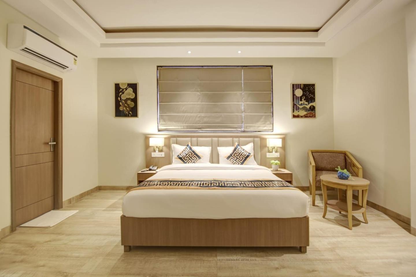 Hotel King Plaza Airport Delhi New Delhi