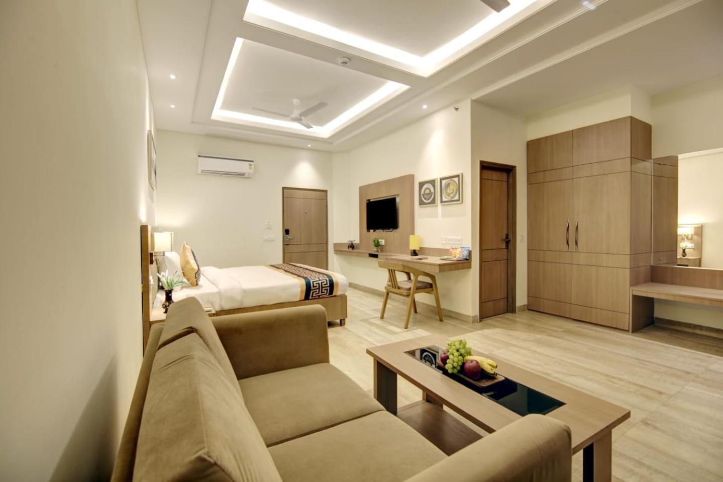 King Plaza Airport Delhi