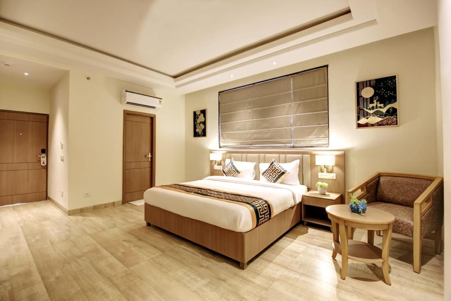 King Plaza Airport Delhi Hotel
