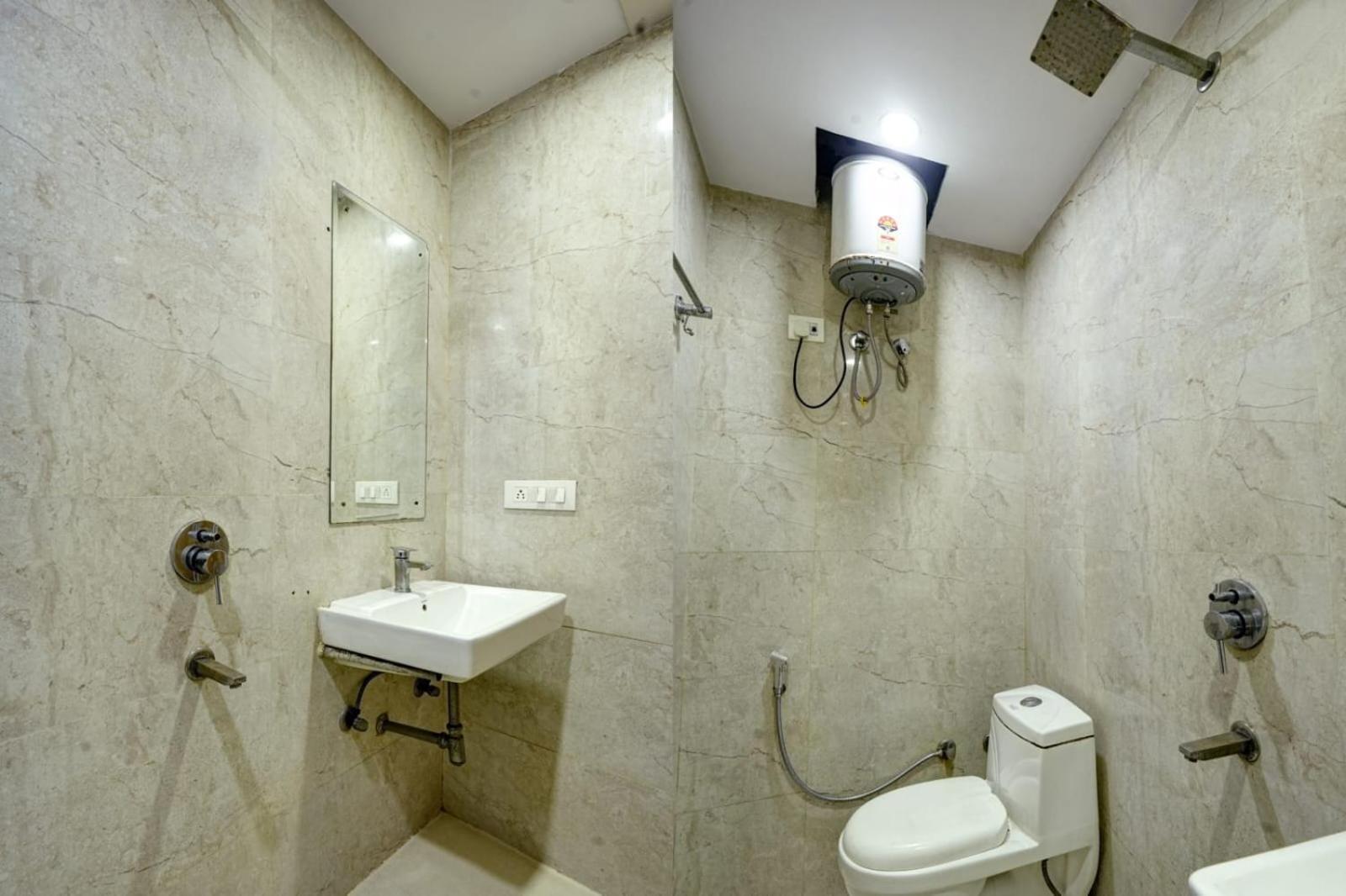 King Plaza Airport Delhi Hotel